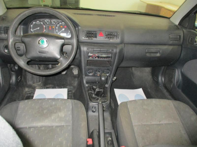 ŠKODA Octavia 1.6 MT (102 л. с.)