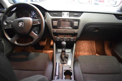 ŠKODA Octavia 1.4 AT (140 л.с.)