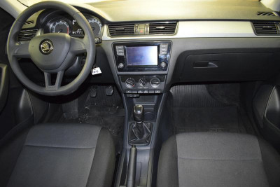 ŠKODA RAPID 1.6 MT (90 л. с.)