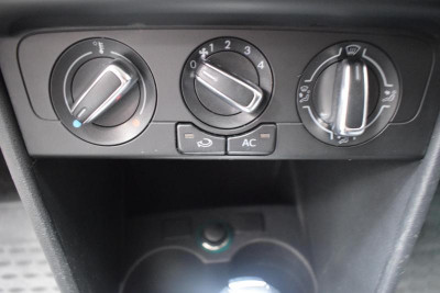 Volkswagen Polo 1.4 DSG (85 л. с.)