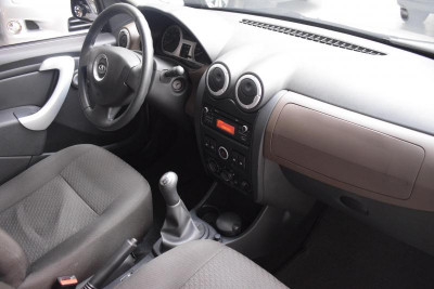 LADA Largus универсал 1.6 MT 16 кл (5 мест) (106 л. с.) Norma Comfort 5мест