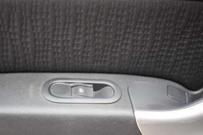 Nissan Terrano 2.0 AT (135 л. с.) Comfort