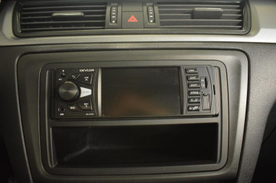 ŠKODA RAPID 1.6 MT (90 л. с.)