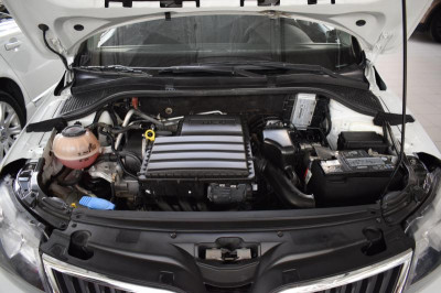 ŠKODA RAPID 1.6 MT (90 л. с.)