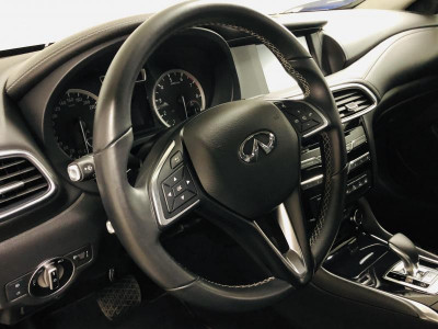 Infiniti QX30 2.0 DCT AWD (211 л. с.)