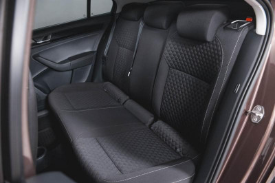 ŠKODA RAPID 1.6 MT (90 л. с.) Ambition