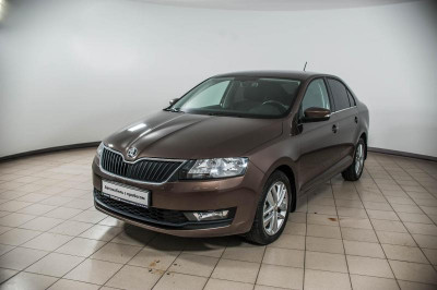 ŠKODA RAPID 1.6 MT (90 л. с.) Ambition