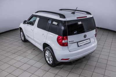 ŠKODA YETI 1.6 MT (110 л. с.) Adventure