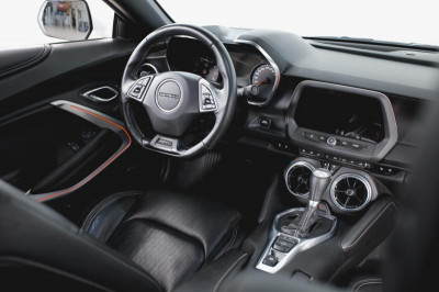 Chevrolet Camaro 2.0 AT (238 л. с.) RS