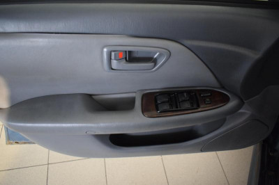 Toyota Camry 3.0 AT Overdrive (194 л. с.)