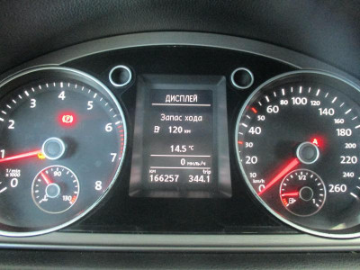 Volkswagen Passat 1.8 TSI MT (152 л. с.)