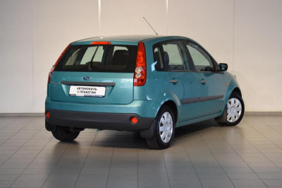 Ford Fiesta 1.4 AT (80 л.с.)