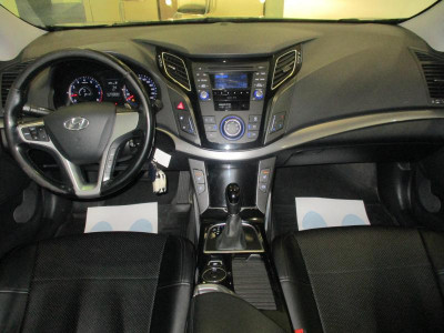 Hyundai i40 2.0 AT (150 л.с.)