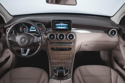 Mercedes-Benz GLC-Класс 250 4MATIC 2.0 AT (211 л.с.) 4WD