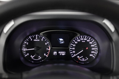 Nissan Pathfinder 3.5 CVT AWD (249 л. с.) Mid