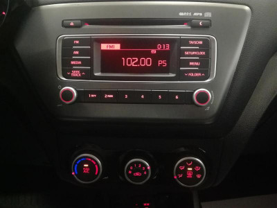 Kia Rio 1.6 AT (123 л. с.)