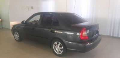 Hyundai Accent 1.5 MT (102 л. с.)