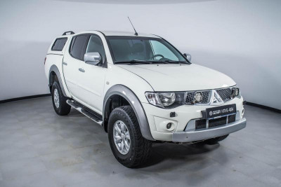 Mitsubishi L200 2.5 DI-D MT (136 л. с.)