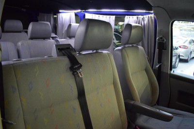 Volkswagen Transporter 2.5 TDI Kombi L MT (130 л. с.)
