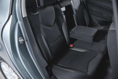 Peugeot 308 1.6 MT (120 л. с.)