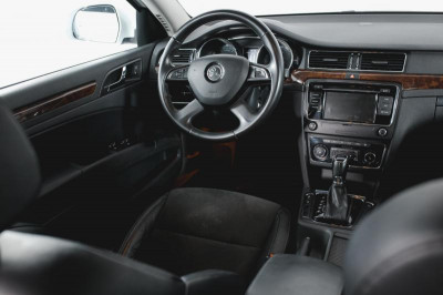 ŠKODA Superb 1.8 TSI DSG (152 л. с.)