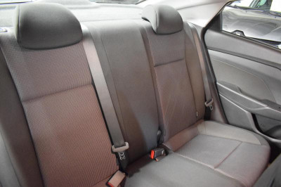 Hyundai Solaris 1.4 MT (100 л.с.)