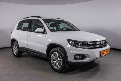 Volkswagen Tiguan 2.0 TSI 4Motion DSG (211 л. с.) Avenue