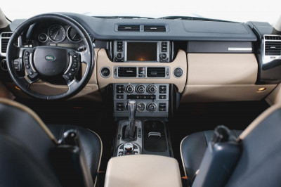 Land Rover Range Rover 3.6 TDV6 AT AWD (271 л. с.)