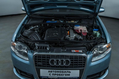 Audi A4 1.8 T multitronic (163 л. с.)