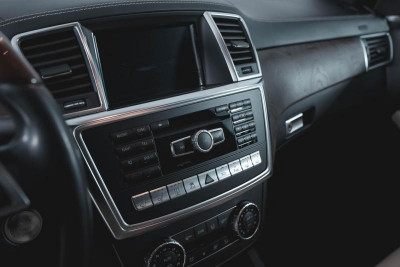 Mercedes-Benz GL-класс 500 4.7 AT (435 л.с.) 4WD