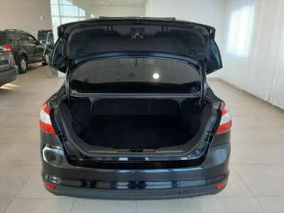 Ford Focus 1.6 PowerShift (125 л. с.)