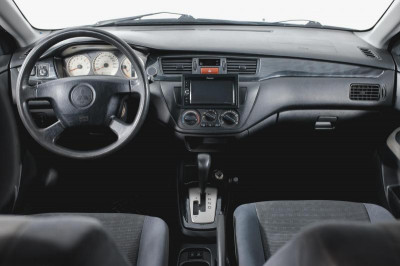Mitsubishi Lancer 1.6 AT (90 л.с.)