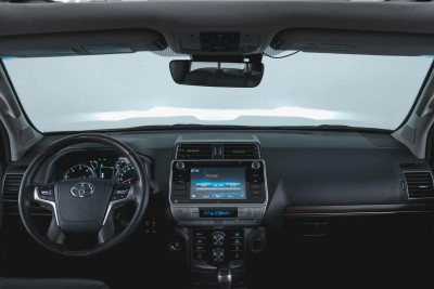 Toyota Land Cruiser Prado 2.8d AT (177 л.с.) 4WD Люкс 7D