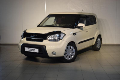 Kia Soul 1.6 AT (129 л. с.)