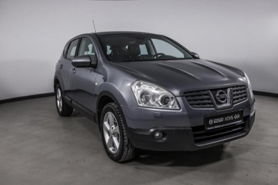 Nissan Qashqai 2.0 CVT FWD (140 л. с.)