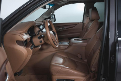 Cadillac Escalade 6.2 AT (409 л.с.) 4WD
