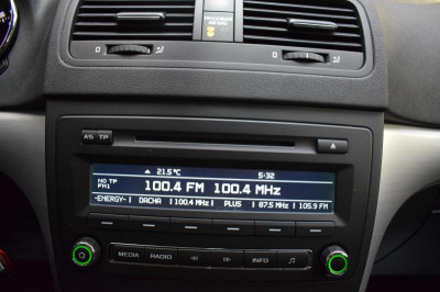 ŠKODA Yeti 1.4 TSI DSG (122 л. с.)