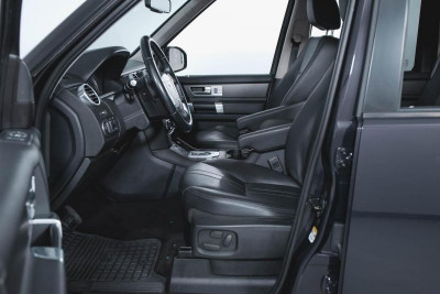 Land Rover Discovery 3.0 TDV6 AT 4WD (211 л. с.)