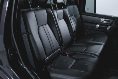 Land Rover Discovery 3.0 TDV6 AT 4WD (211 л. с.)