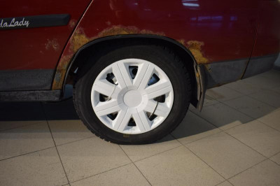 LADA 2112 1.6 MT (89 л. с.)