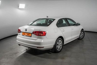 Volkswagen Jetta 1.6 MPI AT (105 л. с.)
