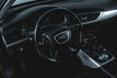 Audi A6 1.8 AT (190 л.с.)