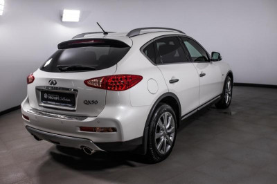 Infiniti QX50 2.5 AT AWD (222 л. с.) Design