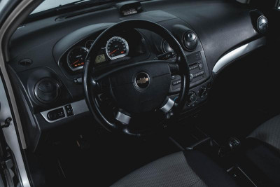 Chevrolet Aveo 1.2 MT (84 л. с.)
