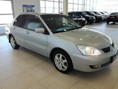 Mitsubishi Lancer 1.6 MT (98 л.с.)