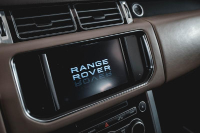 Land Rover Range Rover 3.0 TDV6 AT AWD (249 л. с.) Vogue