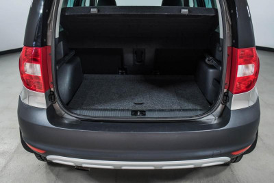 ŠKODA Yeti 1.2 TSI MT (105 л. с.)