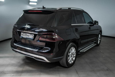 Mercedes-Benz M-Класс ML 300 BlueEfficiency 7G-Tronic Plus 4Matic (249 л. с.)