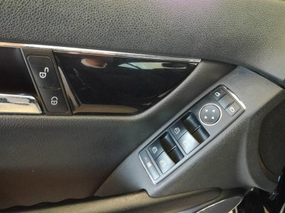 Mercedes-Benz C-Класс C 200 CGI BlueEFFICIENCY AT (184 л. с.)