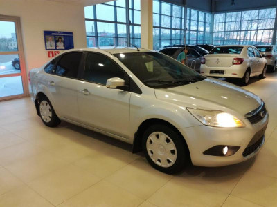 Ford Focus 2.0 MT (145 л. с.)